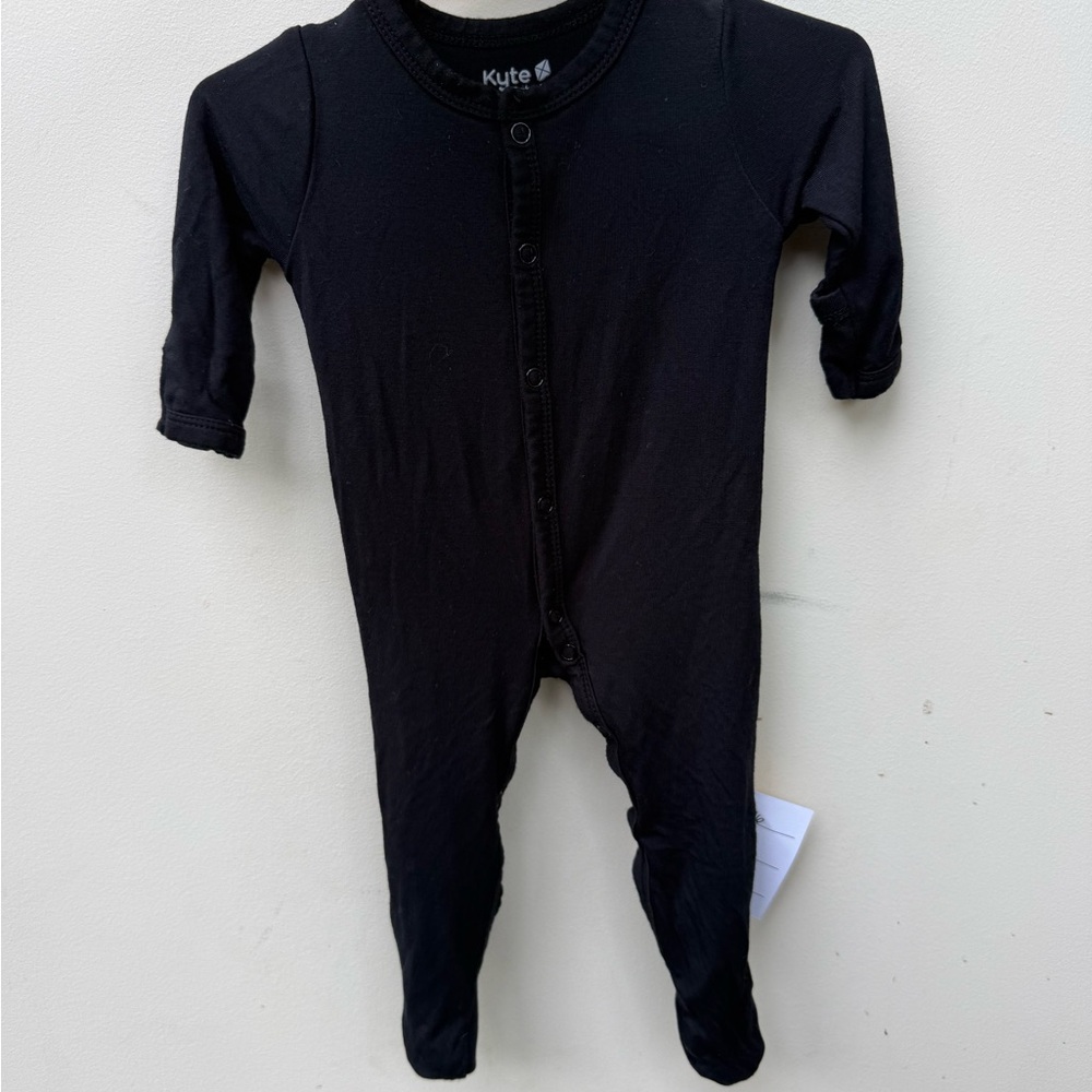 Kyte BABY Midnight‎ Black Kids Footie